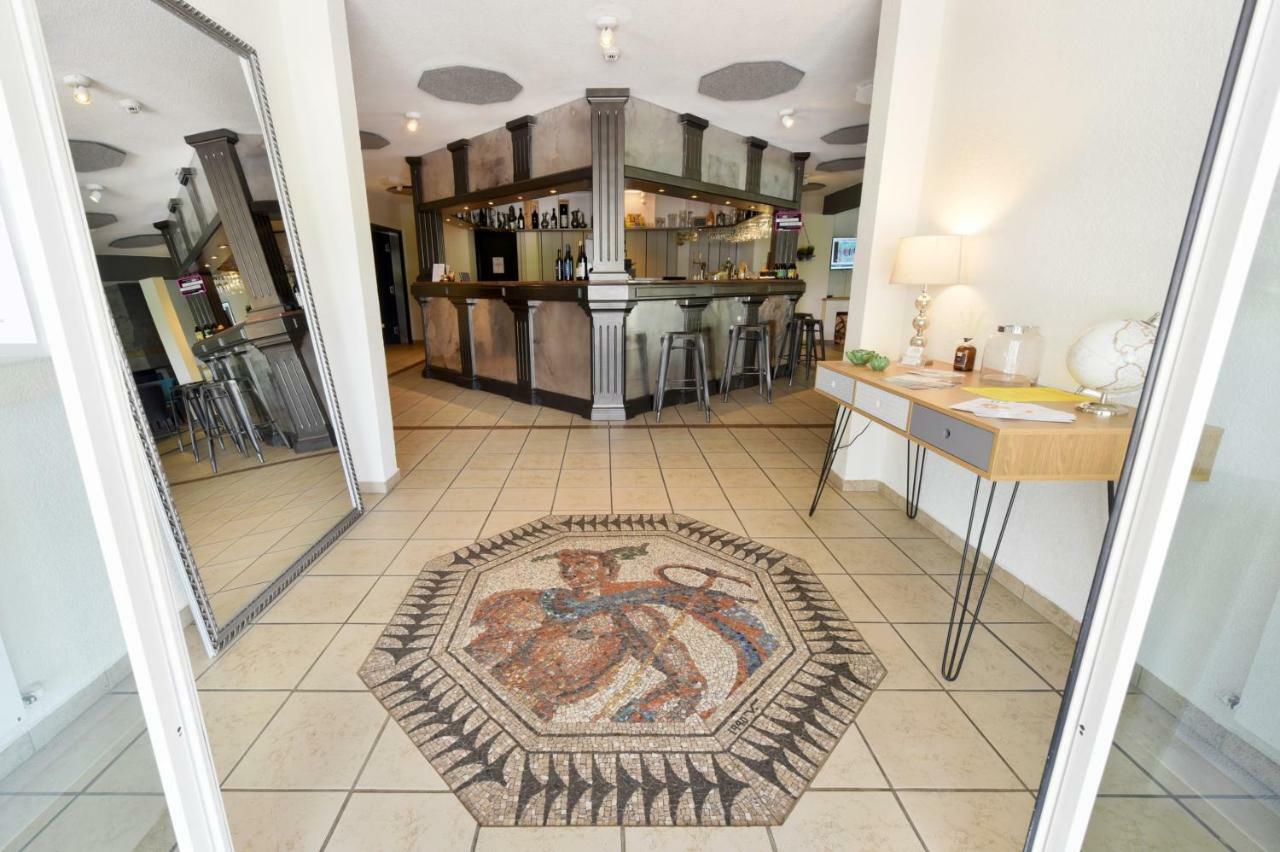 Hôtel des Mosaiques Orbe Extérieur photo